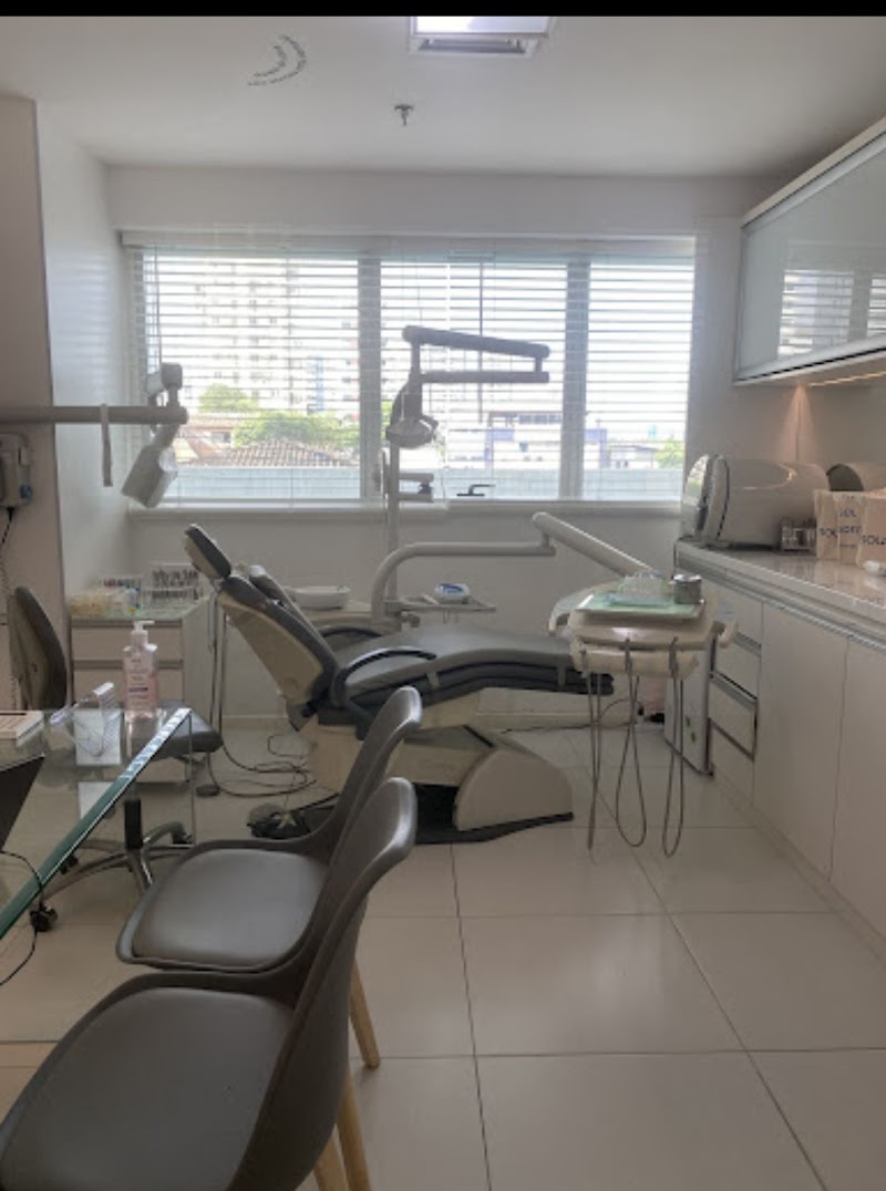 Dra. Catharina Santana - Dental Care - foto 2