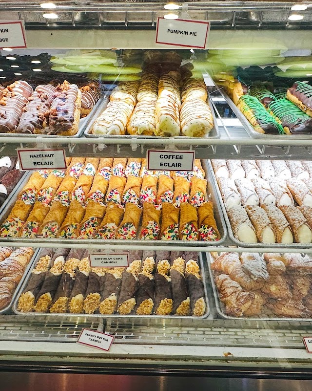 Carlo's Bakery photo 1