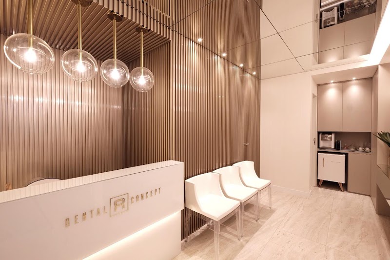 Dental Concept Clínica Odontológica - Dra. Lucia Vanderlei & Dra. Carolina Vanderlei