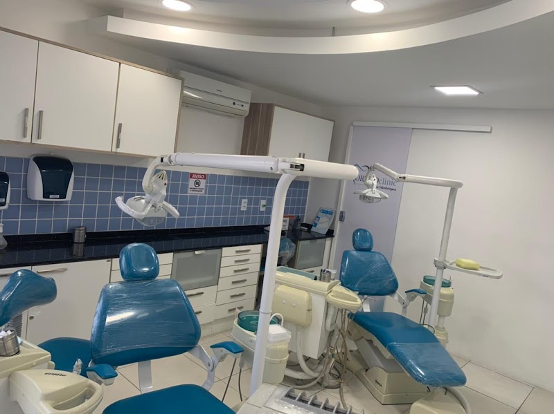 Orthoclinic Centro - Clínica Odontológica - foto 2