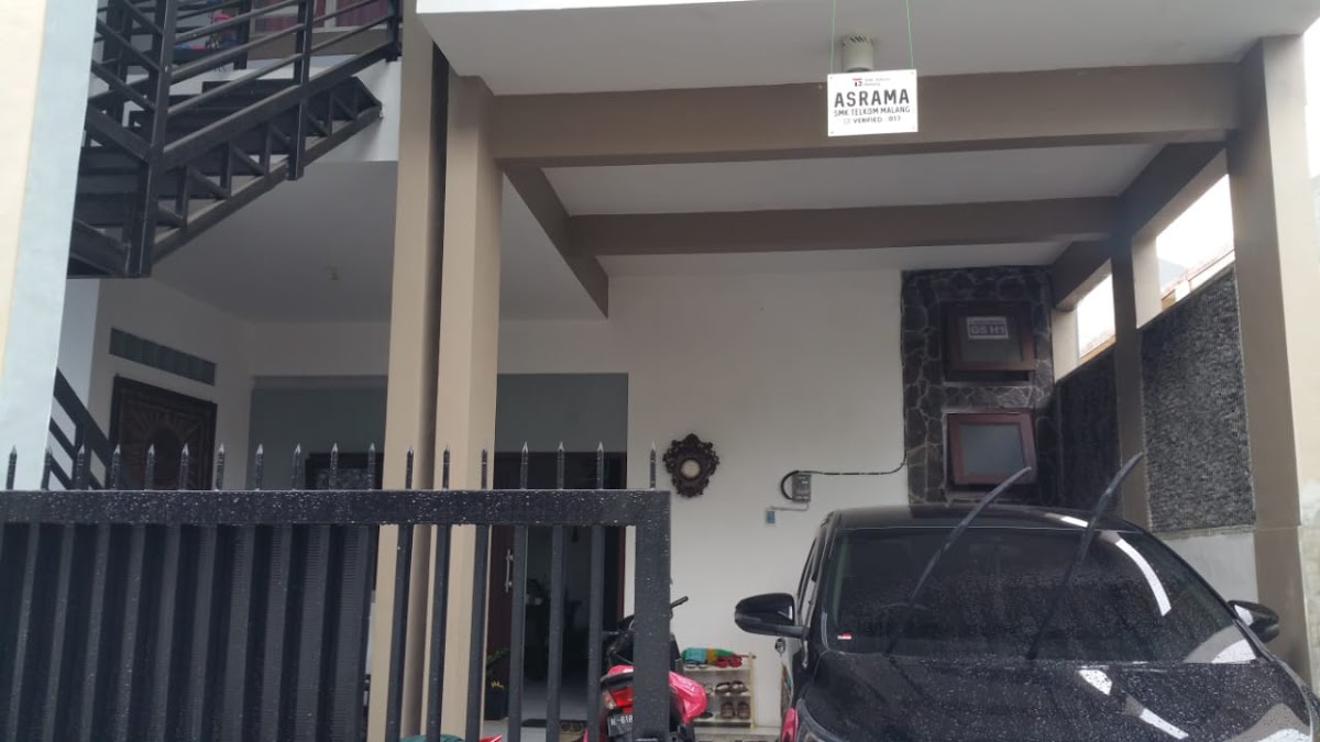 KOST BINTANG KEJORA