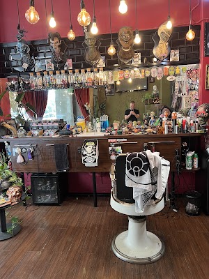 DEAD HEAD BARBERSHOP photo 2