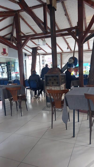 Park Çay Bahçesi - Kafe