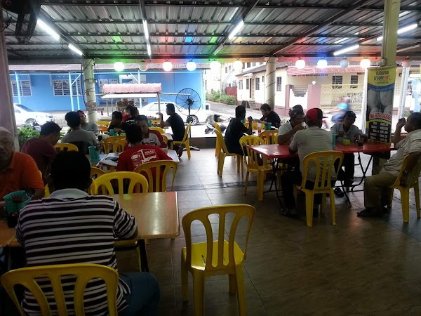 Selera D'Pelangi Medan Selera Taman Pelangi - Photo 1