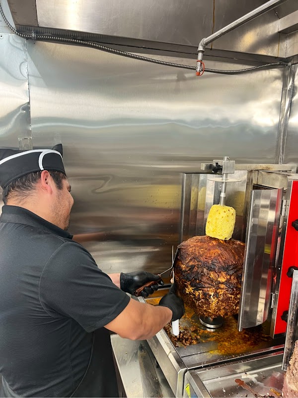 La Taqueria Chilanga Sabor de la CDMX photo 8