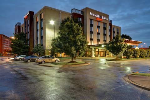 SPRINGHILL SUITES - LOUISVILLE AIRPORT exterior