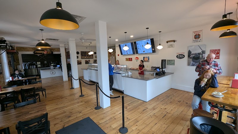 City Hall Creamery & Coffee photo 1