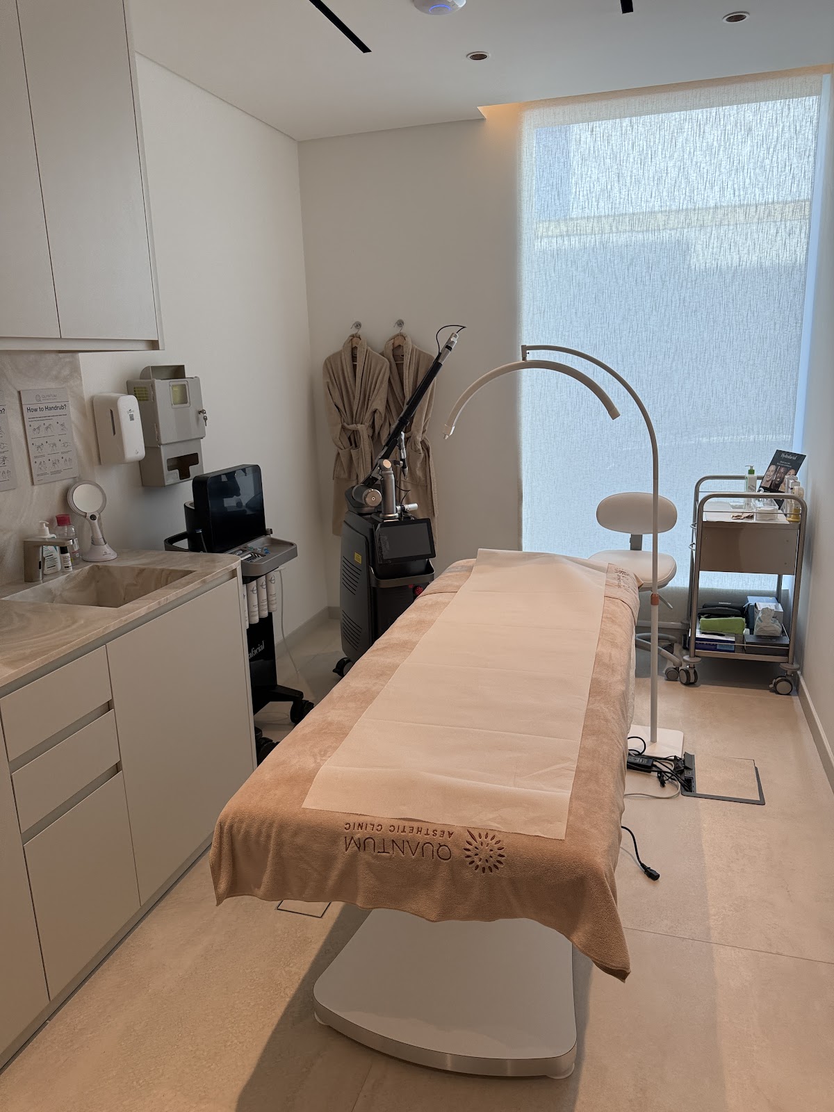 Quantum Aesthetic Clinic - Jumeirah 1 4