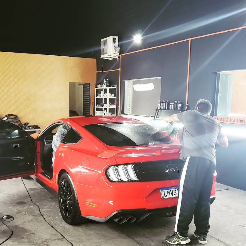 Foto de Carbon Tech - Centro de Estética Automotiva