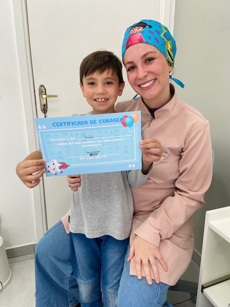 Dra. Luma Spitzner - Odontopediatria - foto 3