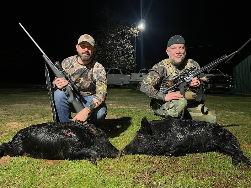 Piney Woods Hunting Lodge In Eufaula, Alabama - Photo 1