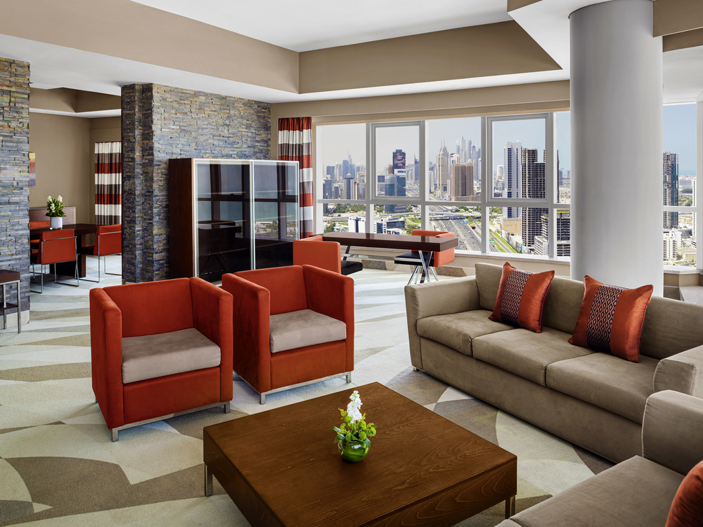Novotel Dubai Al Barsha 5