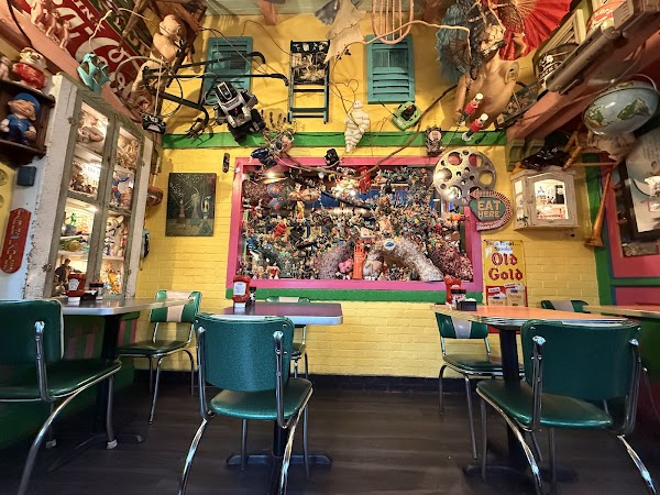 The PaperMoon Diner