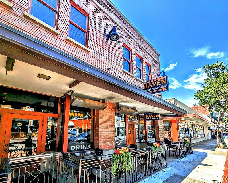 Haven Craft Kitchen + Bar
