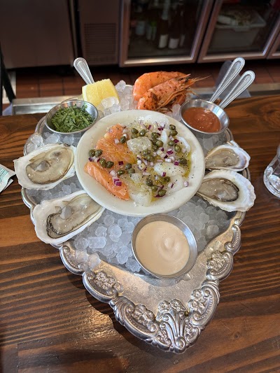 Found Oyster photo 3