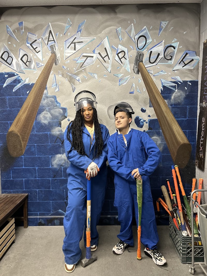 Breakthrough Smash Room photo 4