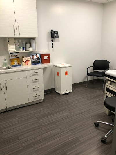 Auxo - Modern Men and Women’s Health Clinic photo 3