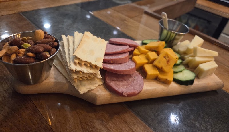 Niche Cafe & Wine Bar photo 3