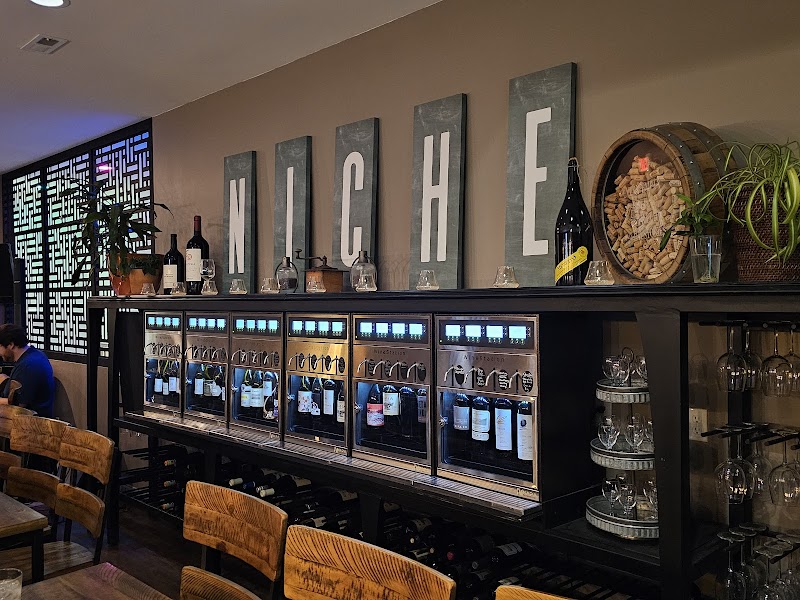 Niche Cafe & Wine Bar photo 3