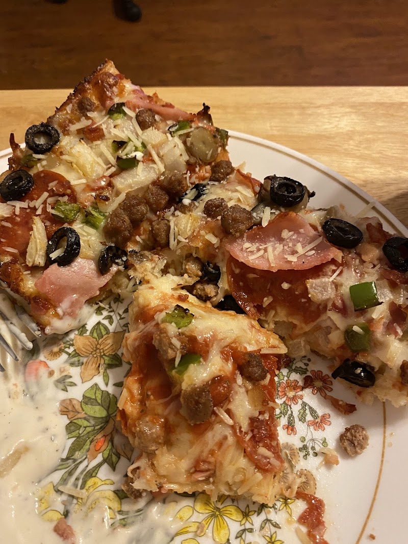 Jet's Pizza photo 5