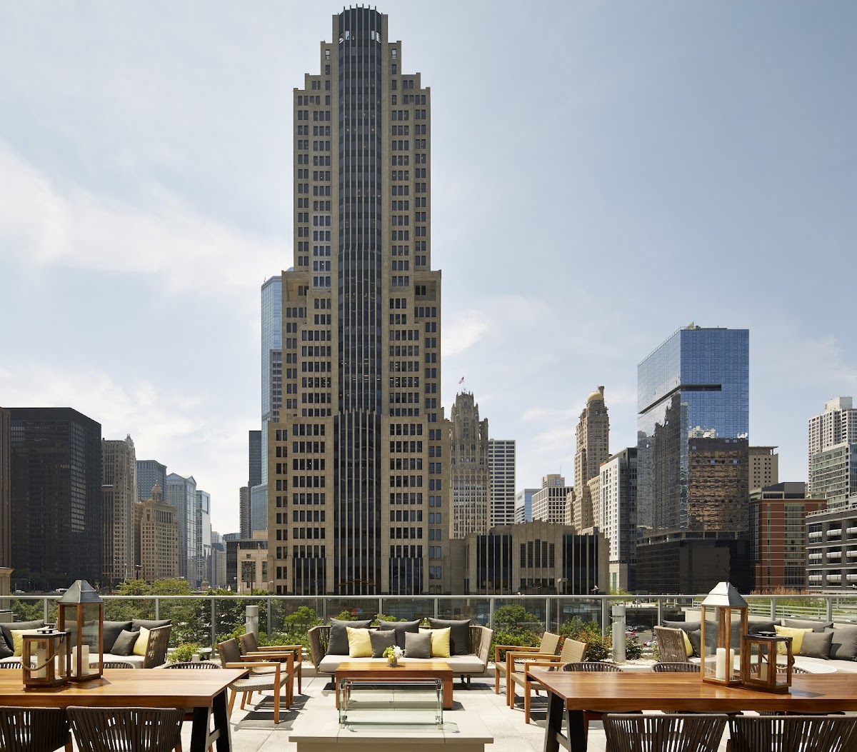 Loews Chicago Hotel, dog-friendly hotel, photo 4