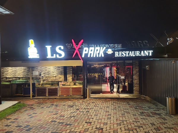 LS X Park Restaurant - Photo 1