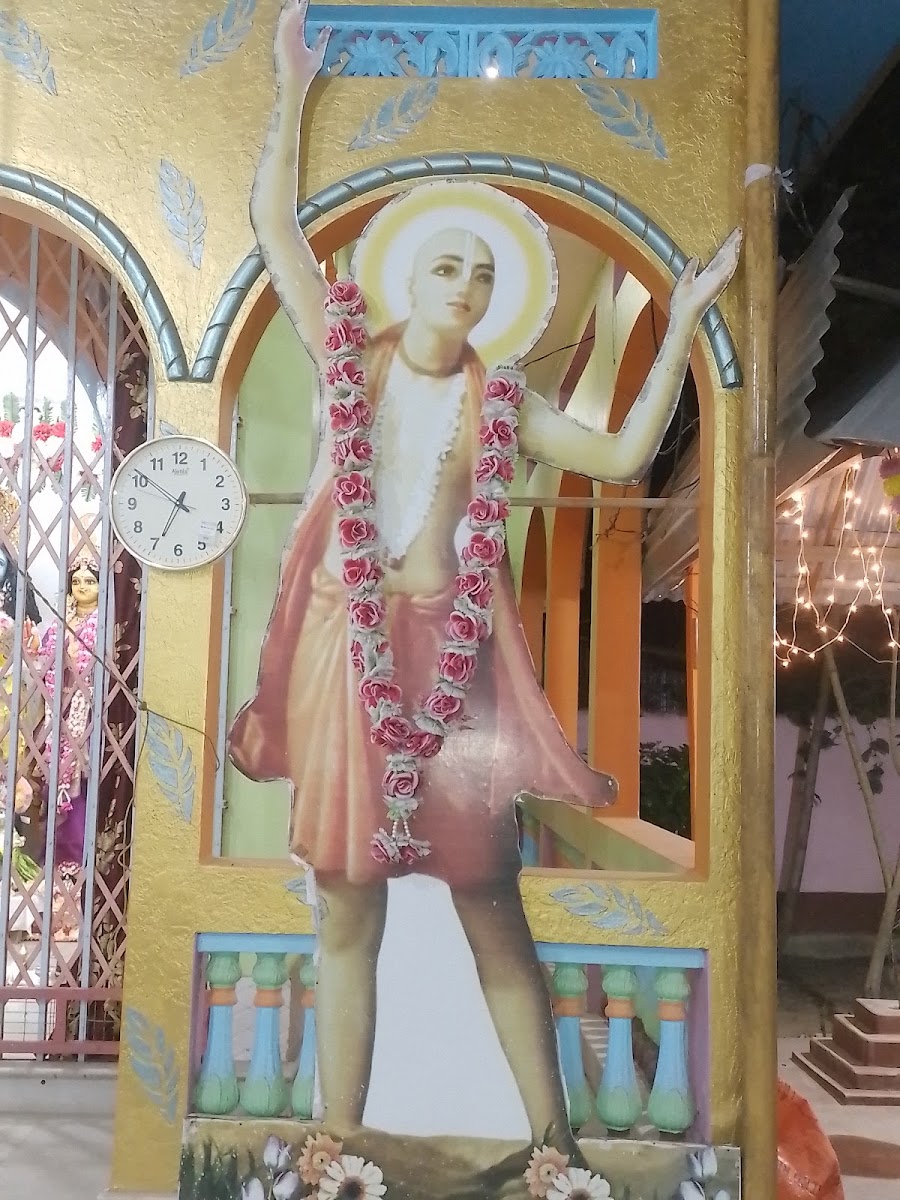 Radha krishna bhajan kutir photo 3
