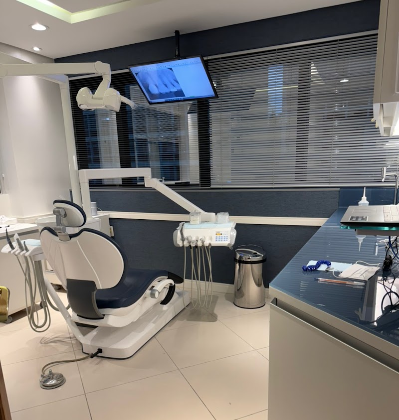Clínica Machado de Carvalho Odontologia de Referência / Dentista