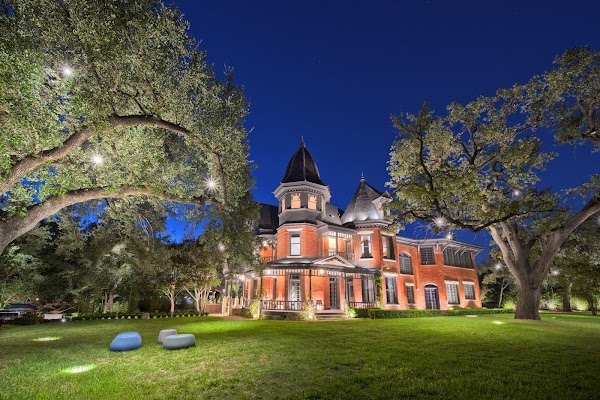 Texas Outdoor Lighting — featured vendor
