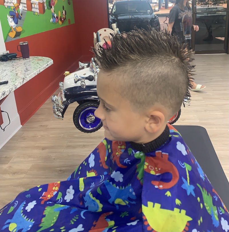 All Cuts for Kids & Adults BARBER SHOP- Murfreesboro