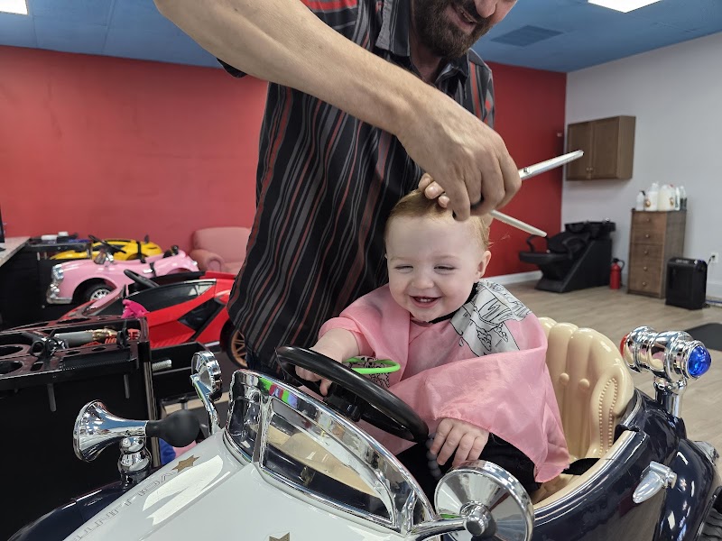 All Cuts for Kids & Adults BARBER SHOP- Murfreesboro