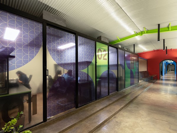 Collective Coworks (CoCo)