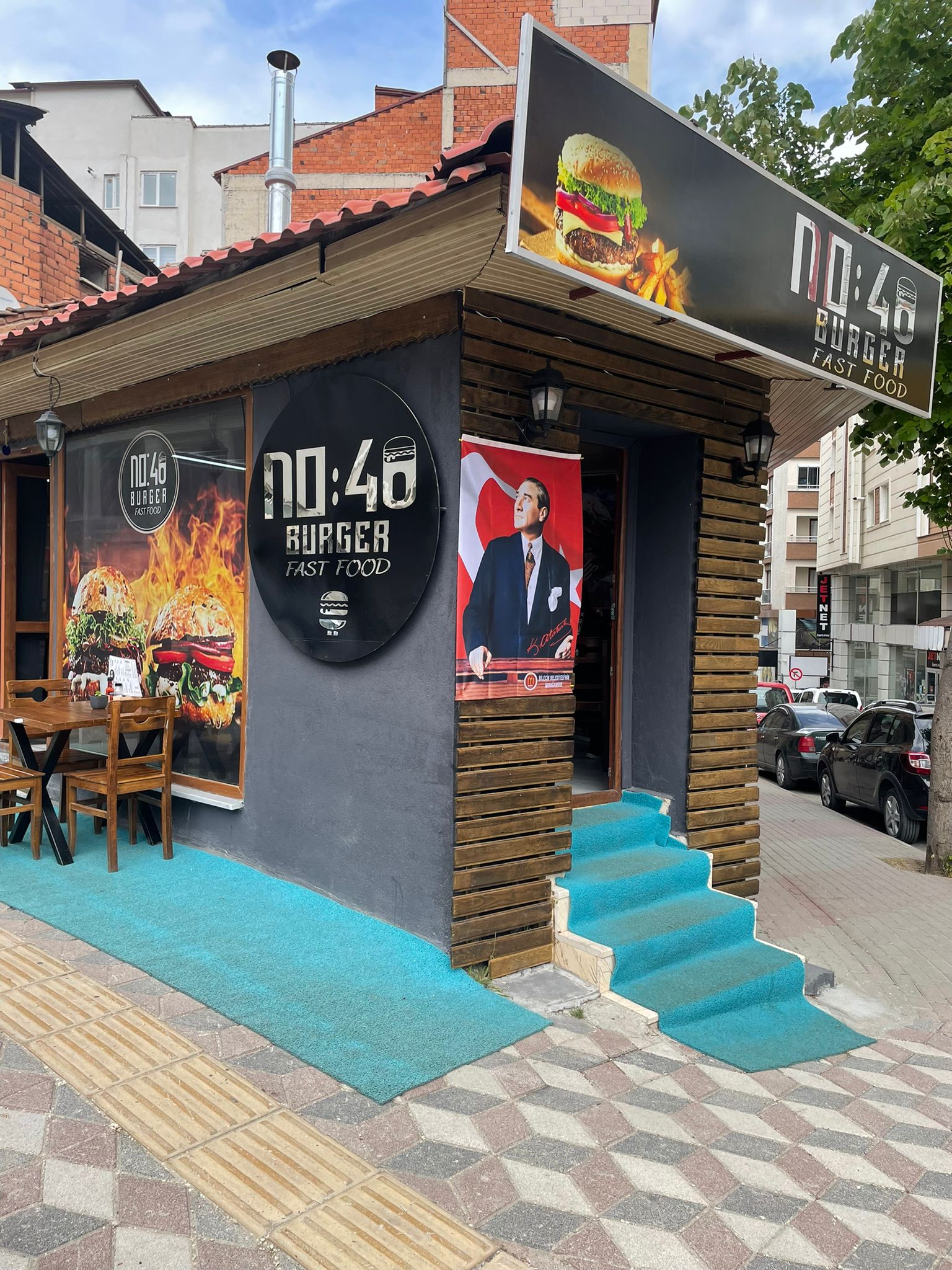 No: 40 Burger mekanı