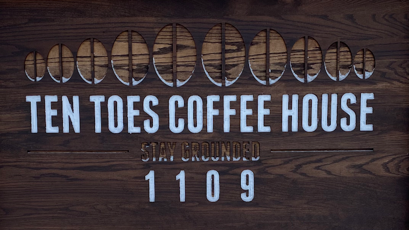 Ten Toes Coffee House photo 3