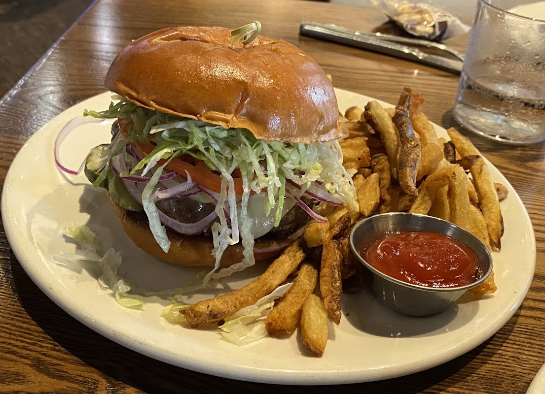 Burtons Grill & Bar photo 3