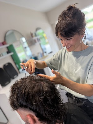 Tabea Knapps Barber | Inside The Little Barber