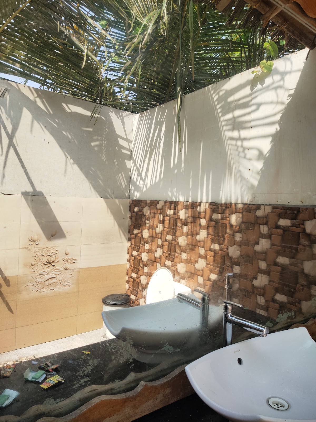 Blue Lagoon Cola Resort — 4