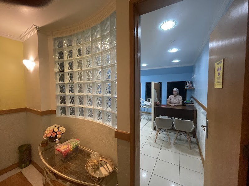 Cirurgiã-dentista em Petrópolis, Dra. Paula Rodrigues - foto 3