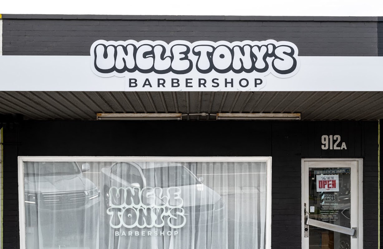 Uncle Tony's Barbershop photo 1