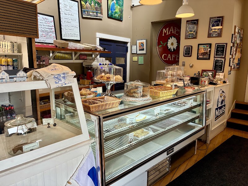 Mae's Cafe & Bakery photo 1