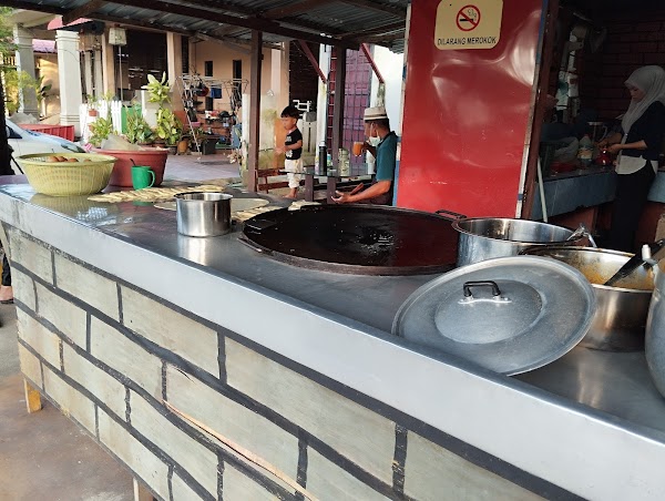 Hamidan Roti Canai Merabang - Photo 1