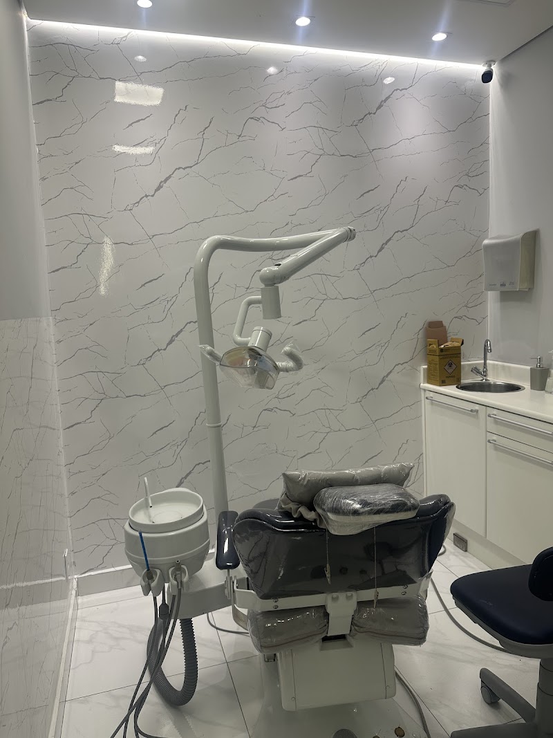 Idealle Odontologia| Dentista Bela Vista| Implante| Canal| Aparelho Ortodôntico| Alinhadores| Facetas - foto 3