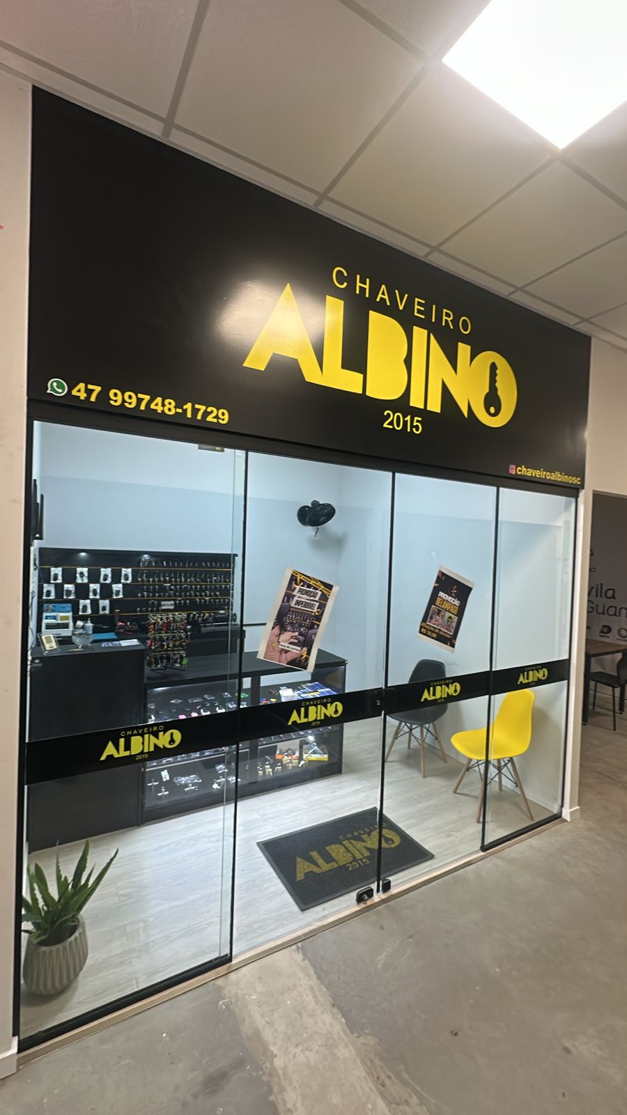 Chaveiro Albino Vila Guanabara