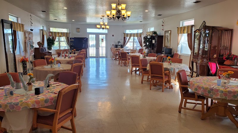 Royal Oaks Manor