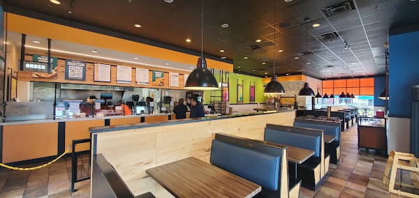 QDOBA #2098 exterior