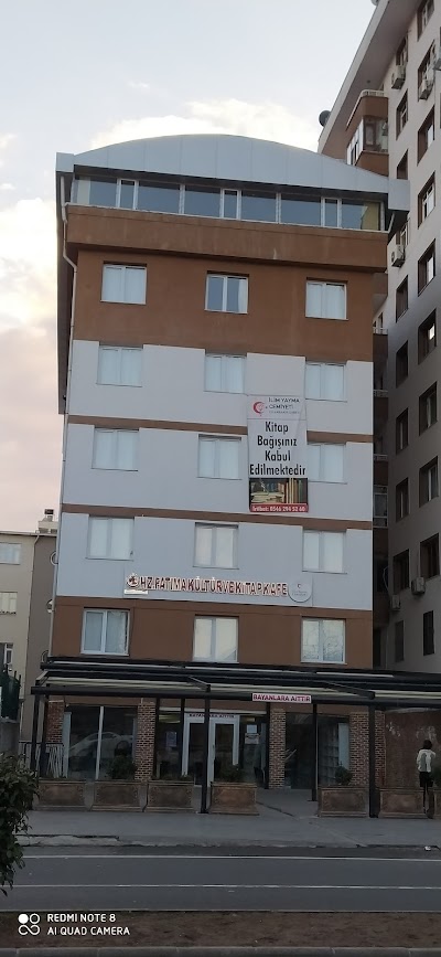 Hz Fatma kültür ve Kitap Kafe - Kafe