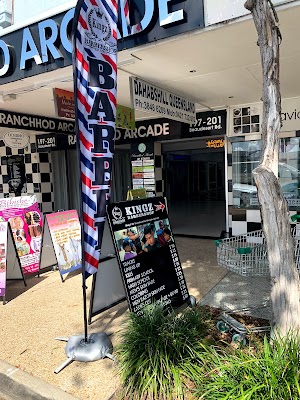 KINGZ BARBERSHOP photo 2