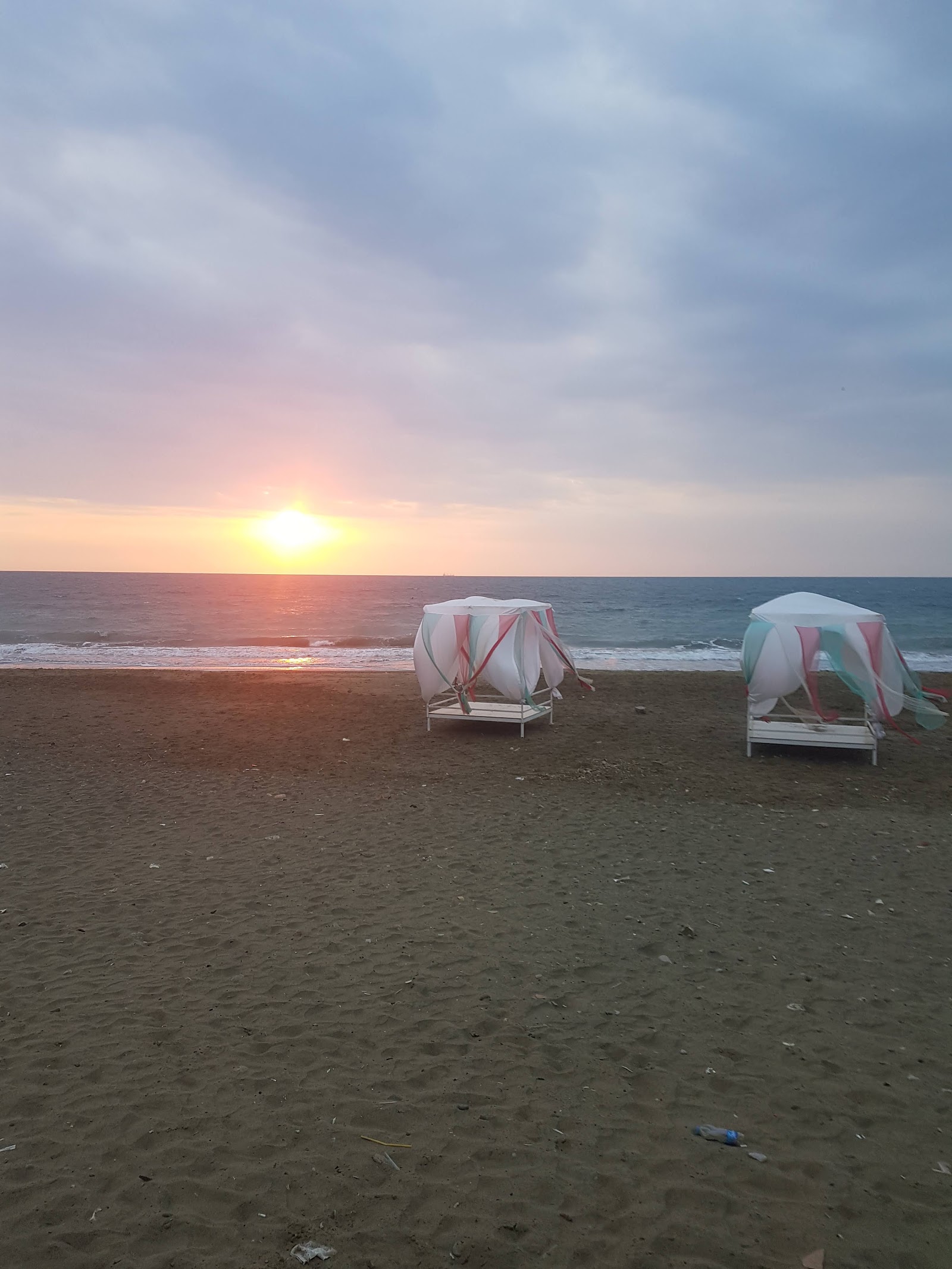 Micana Rhosus Beach mekanı