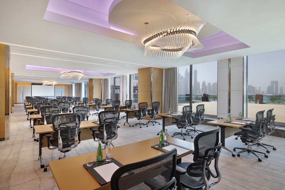 Hilton Dubai Palm Jumeirah 5