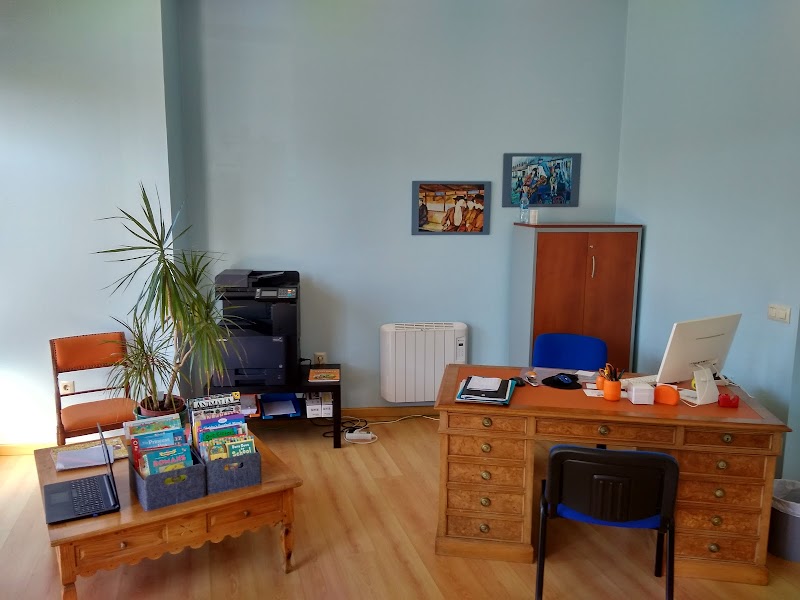 The Spire English School photo 1